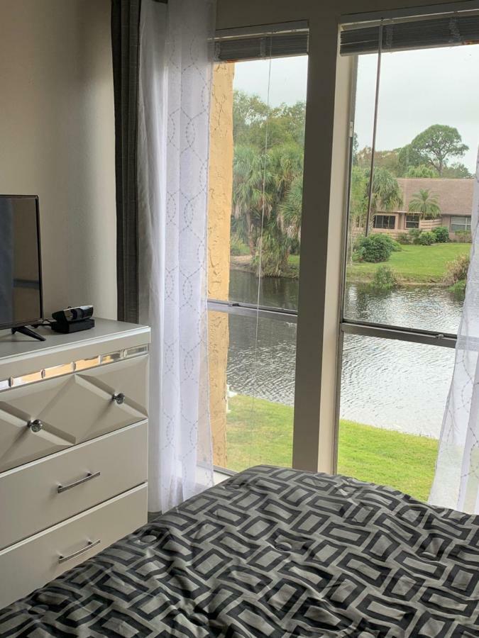 Sienna Park Apartments Σεϊρασότα Εξωτερικό φωτογραφία
